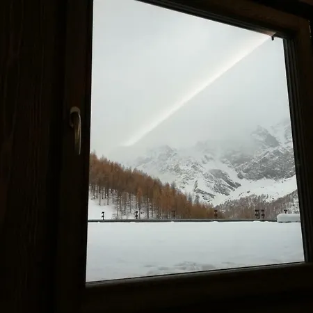 Cervinia In Out - On The Slopes *